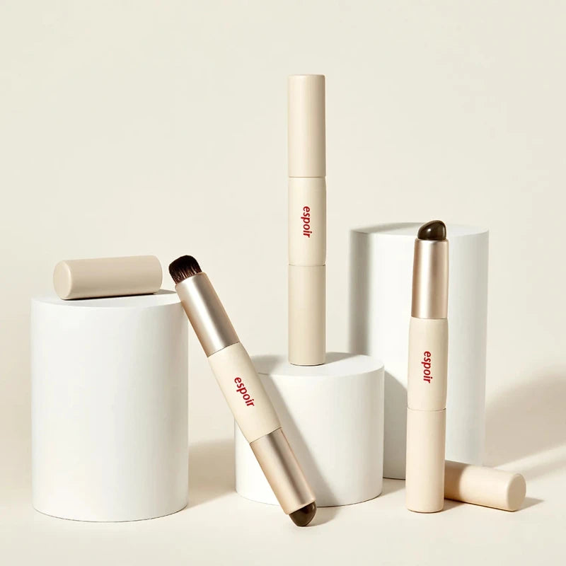 [espoir] Doppelter Verschmierungs-Lippenpinsel