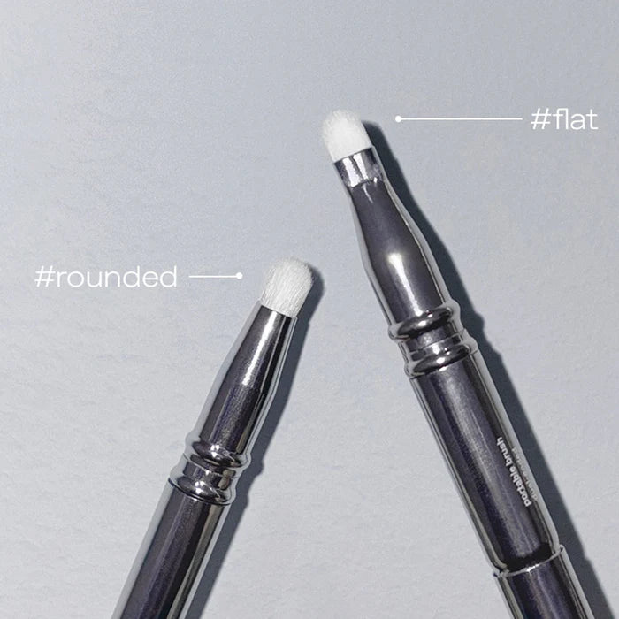 [glow] portable lip & eye brush